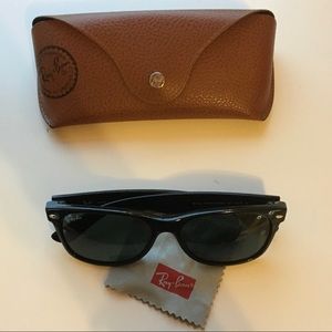 Ray-Ban Classic Wayfarer